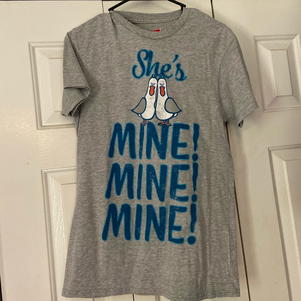 Men’s Finding Nemo shirt